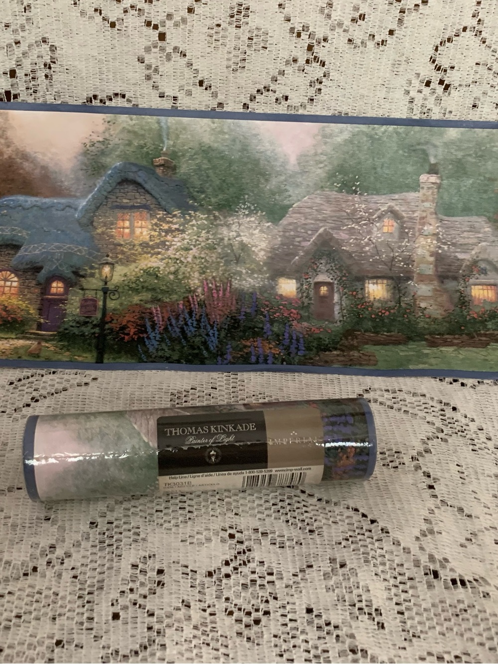Thomas Kinkade HEATHER'S HUTCH Cottage Village Blue Trim Wallpaper Border